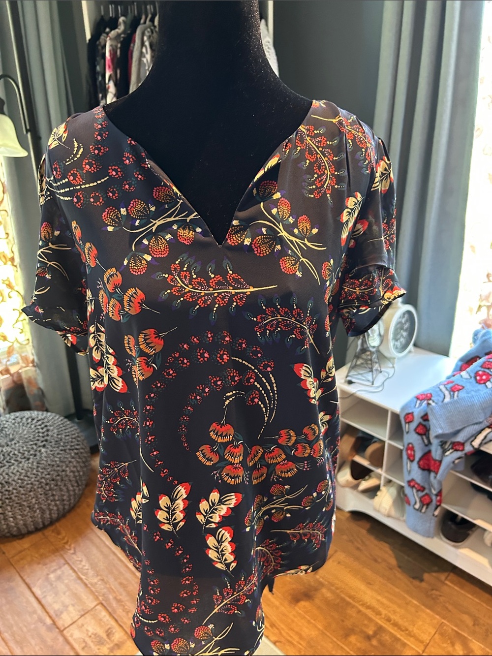 DR2 Navy Floral Notch-Neck Blouse with Red and Cream Accents